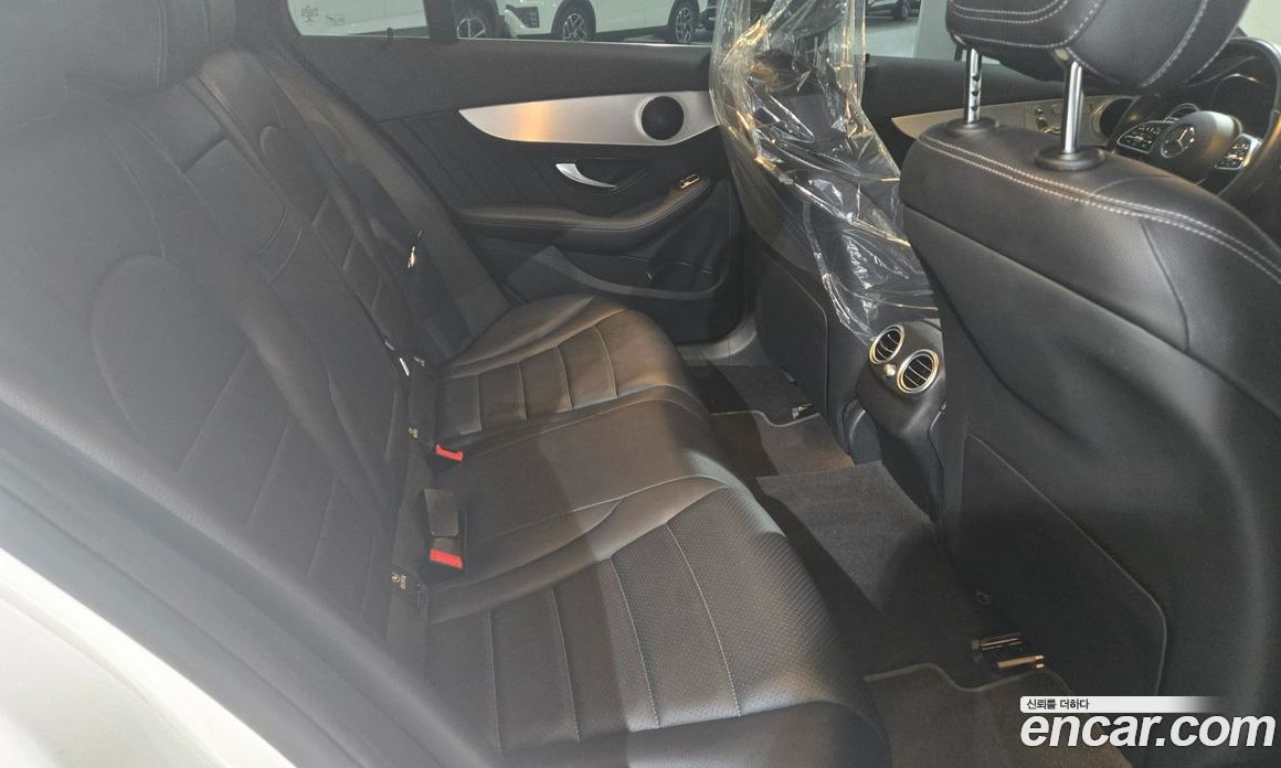 Mercedes Benz C-Class C200 AMG Line