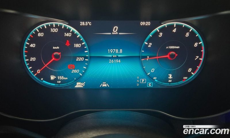 Mercedes Benz C-Class C200 AMG Line