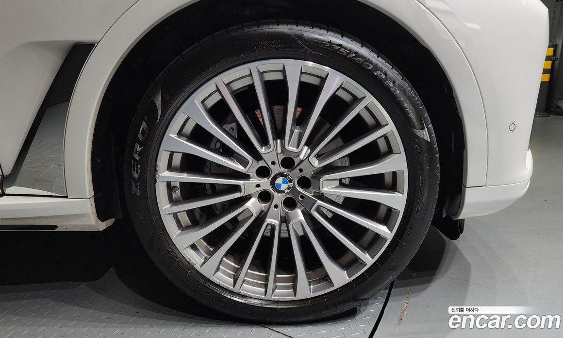 BMW X7 xDrive 40D Design Pure Excellence 6-Seater