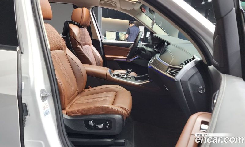 BMW X7 xDrive 40D Design Pure Excellence 6-Seater
