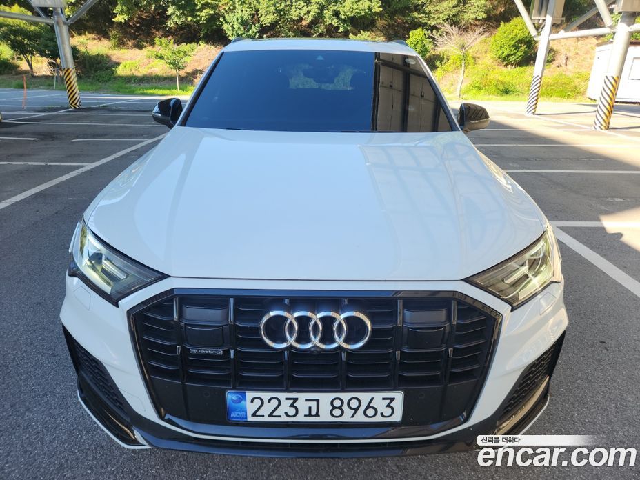 Audi Q7 55 TFSI Quattro Premium