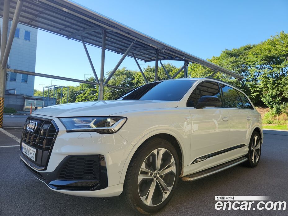 Audi Q7 55 TFSI Quattro Premium