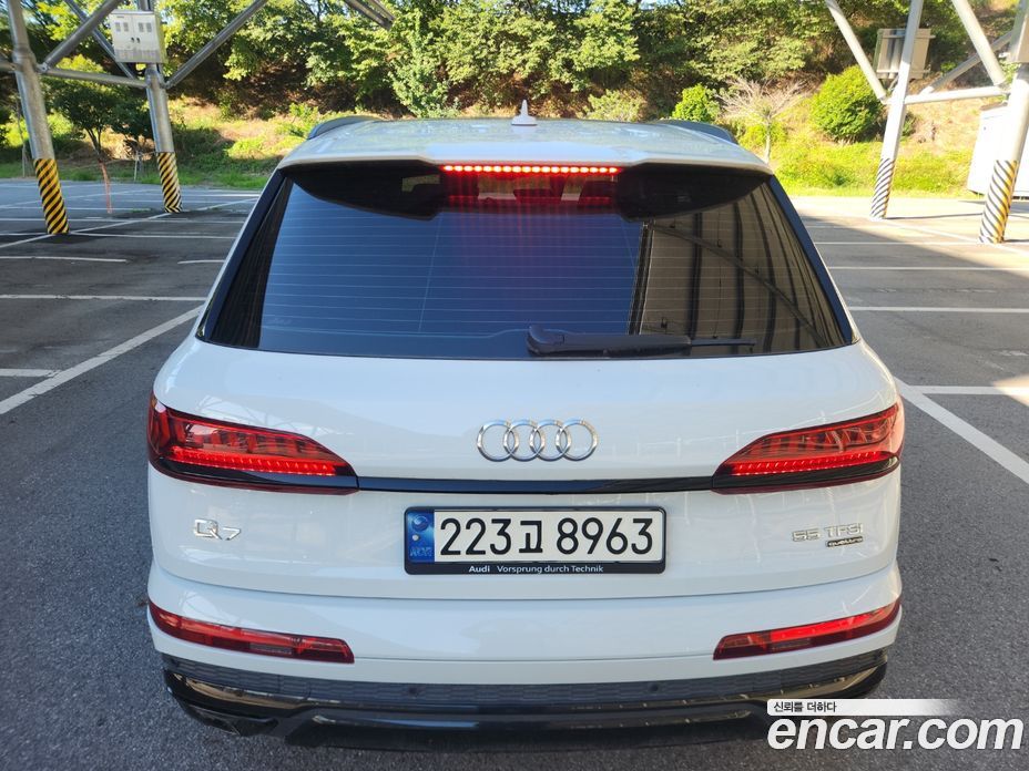 Audi Q7 55 TFSI Quattro Premium
