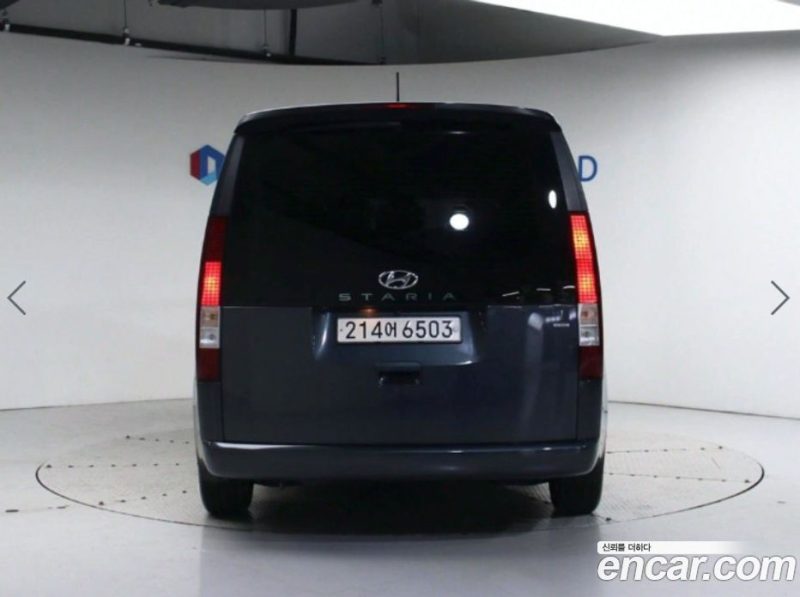 Hyundai Staria 4WD Tourer 9-Seater