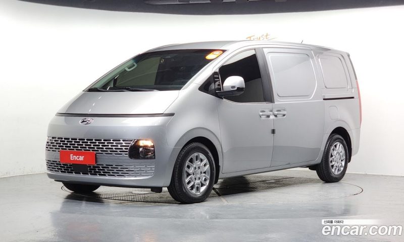 Hyundai Staria Cargo 3-Seater