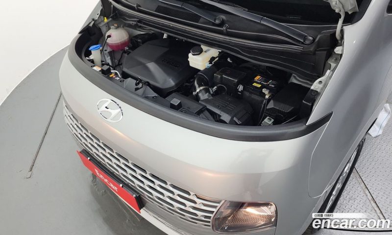 Hyundai Staria Cargo 3-Seater