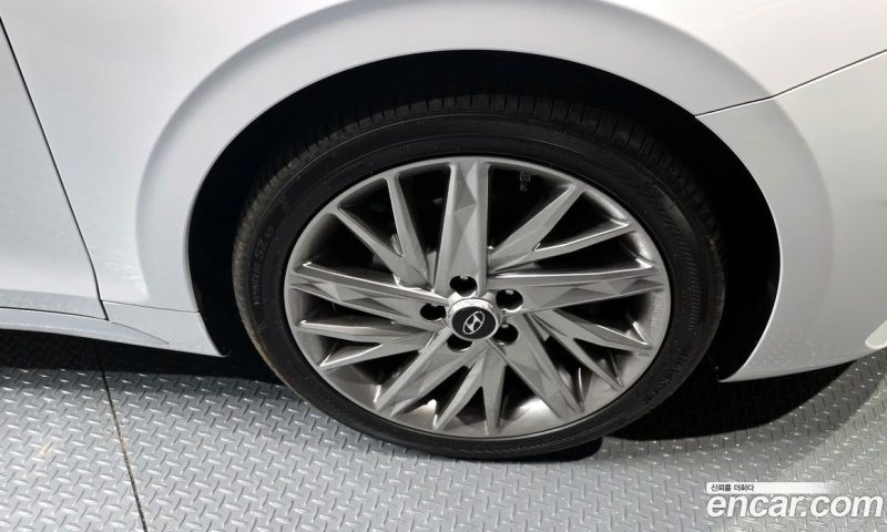 Hyundai Grandeur 2.5