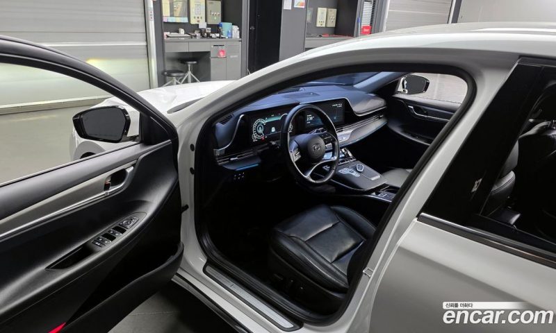 Hyundai Grandeur 2.5