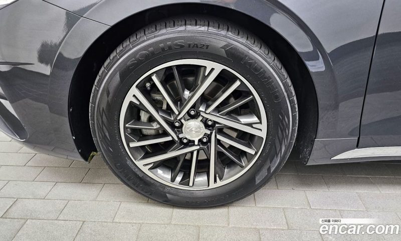 Hyundai Grandeur 2.5