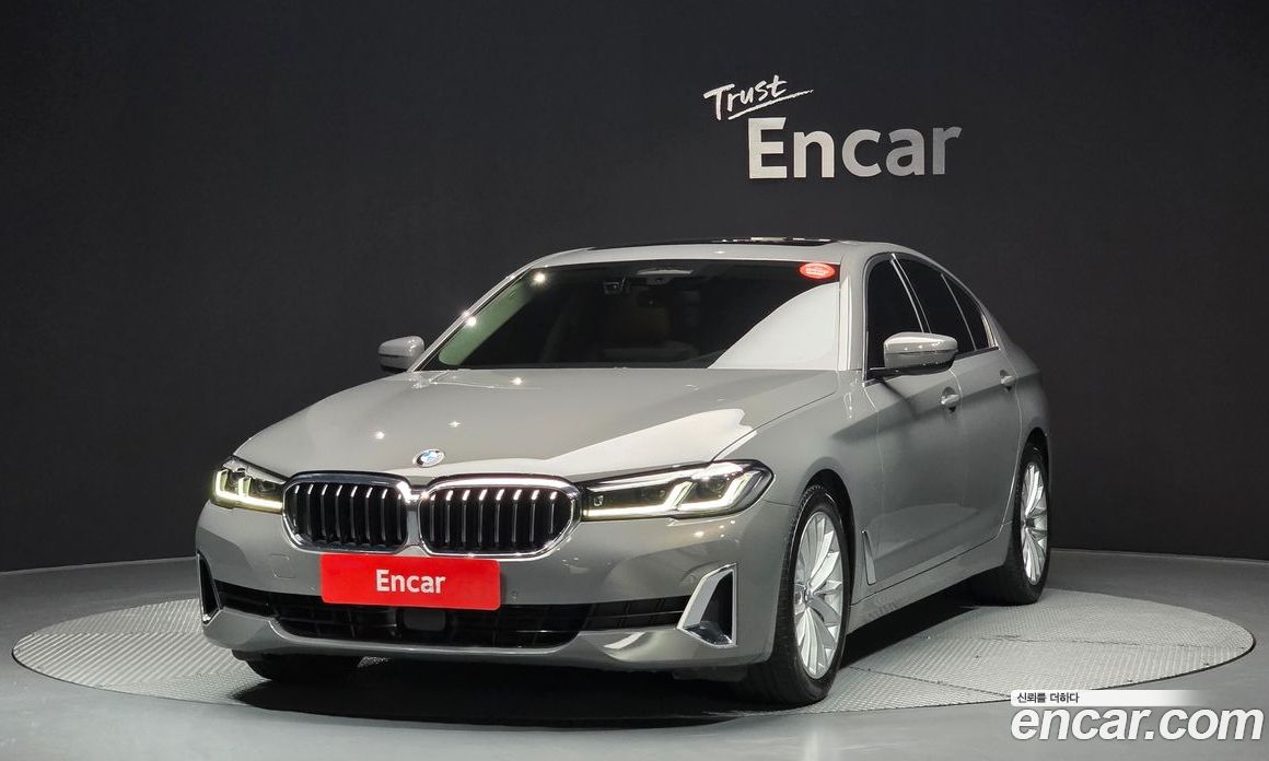 BMW 5-Series i520 Luxury