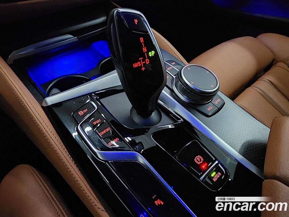 BMW 5-Series i520 M Sport