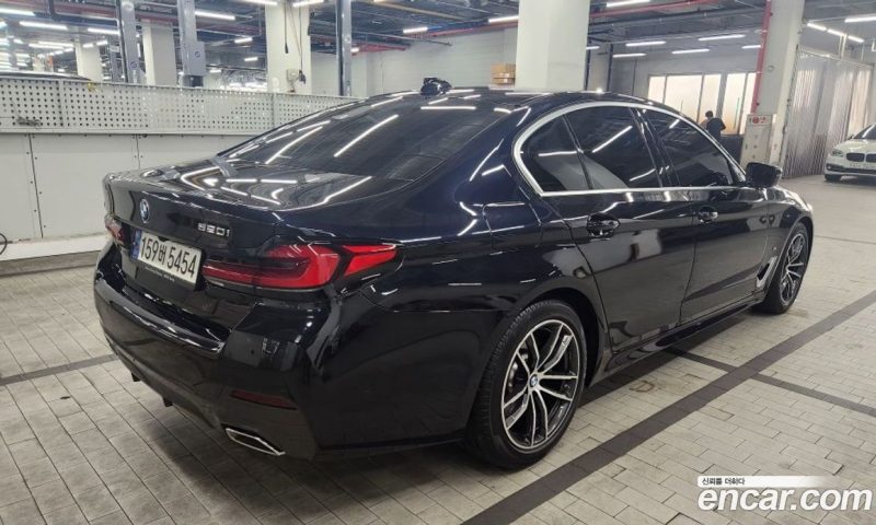 BMW 5-Series i520 M Sport