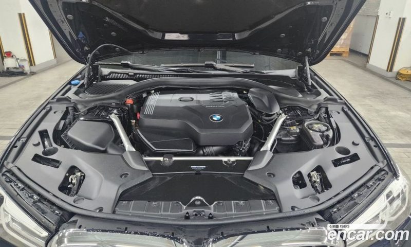 BMW 5-Series i520 M Sport