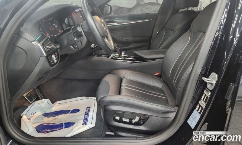 BMW 5-Series i520 M Sport