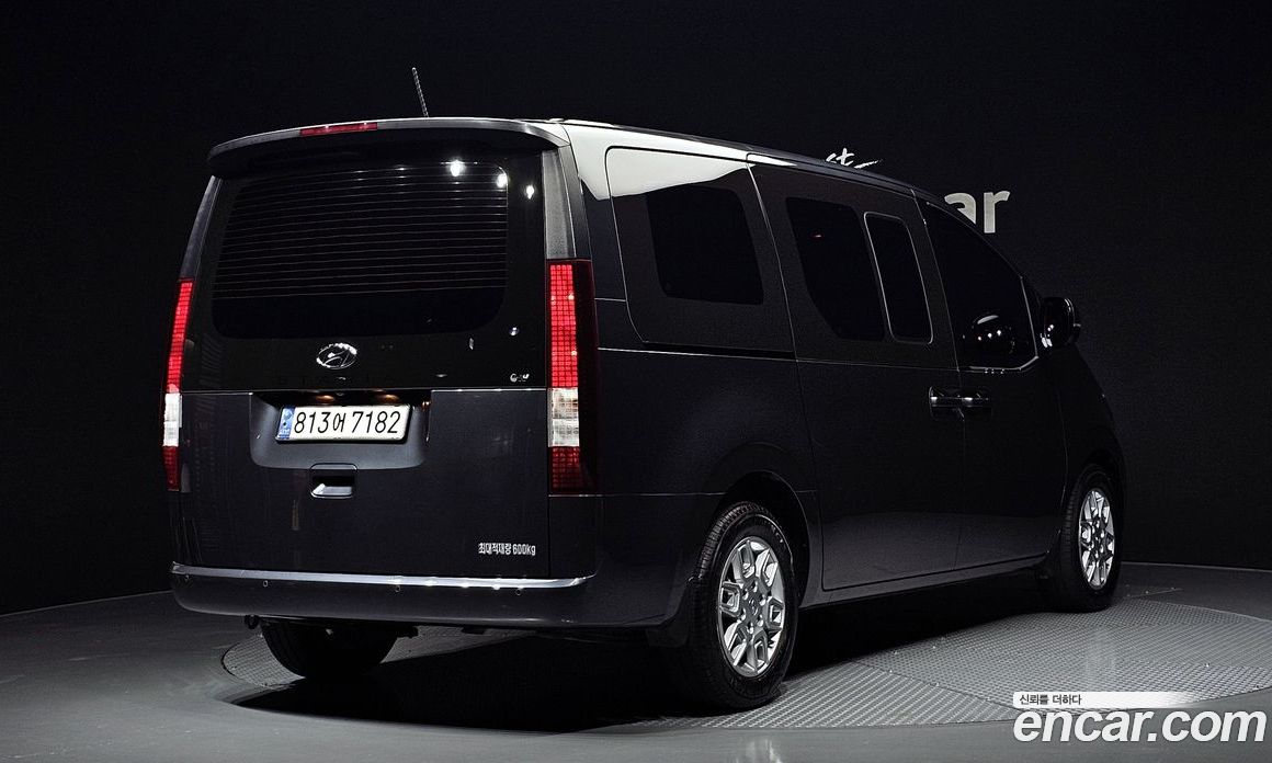 Hyundai Staria Cargo 5-Seater