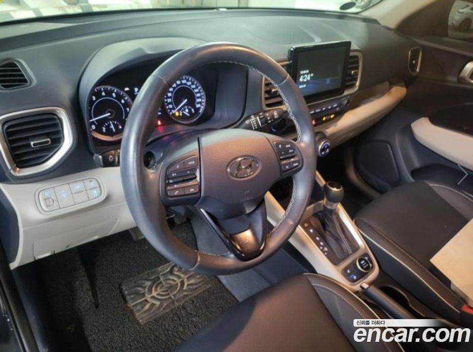 Hyundai Venue 1.6 Flux