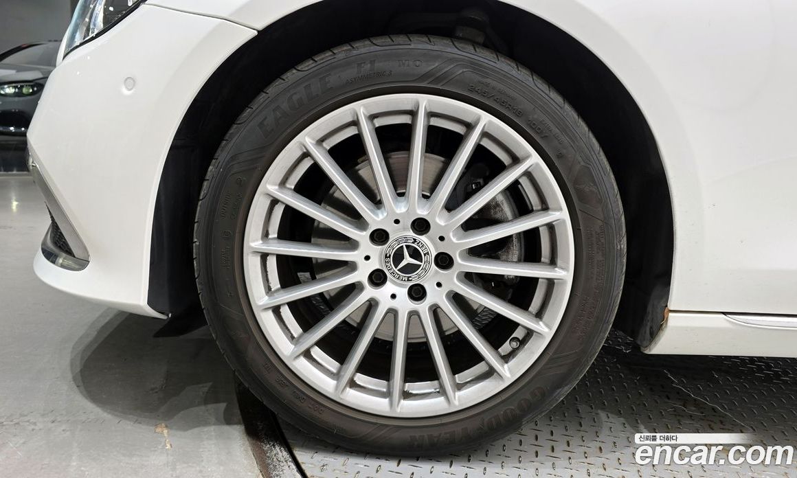 Mercedes Benz E-Class E250 Exclusive