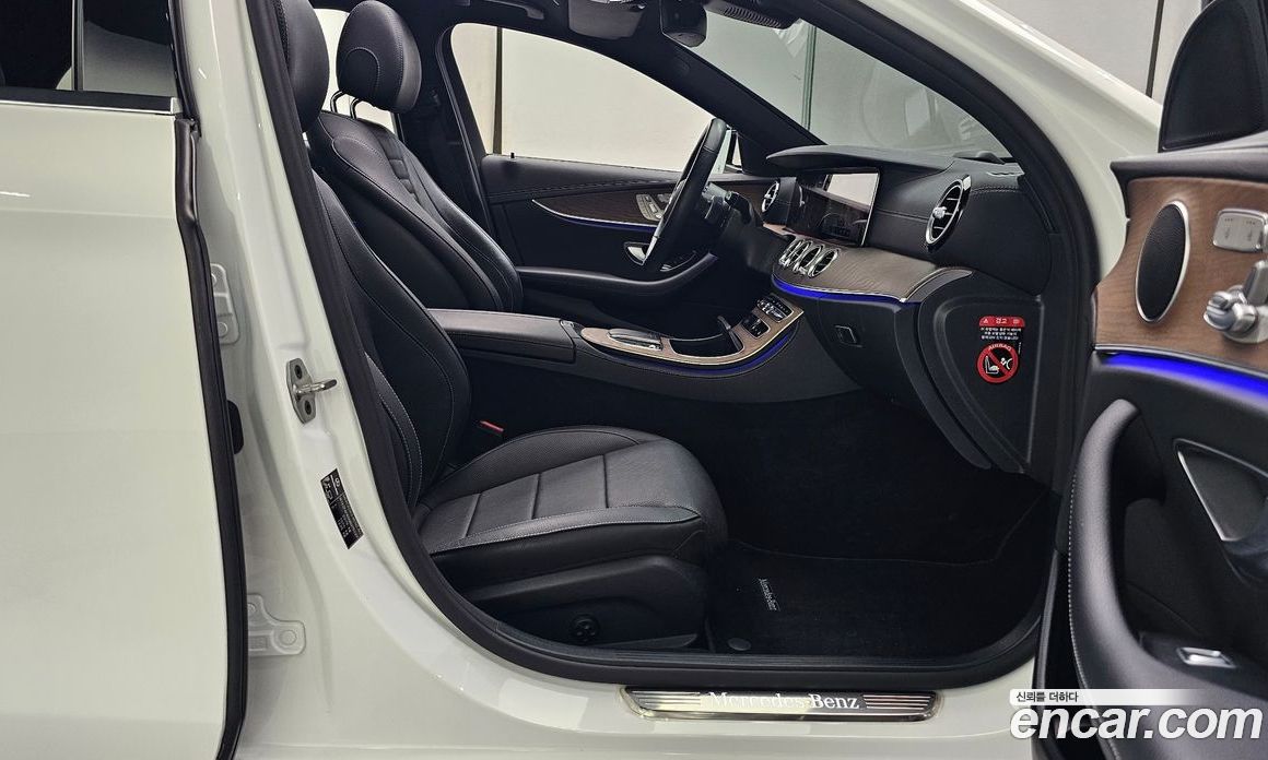 Mercedes Benz E-Class E250 Exclusive