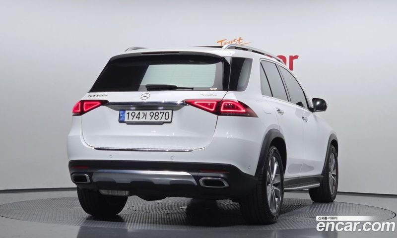 Mercedes Benz GLE-Class GLE300d 4MATIC
