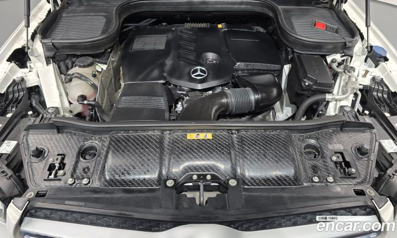 Mercedes Benz GLE-Class GLE300d 4MATIC