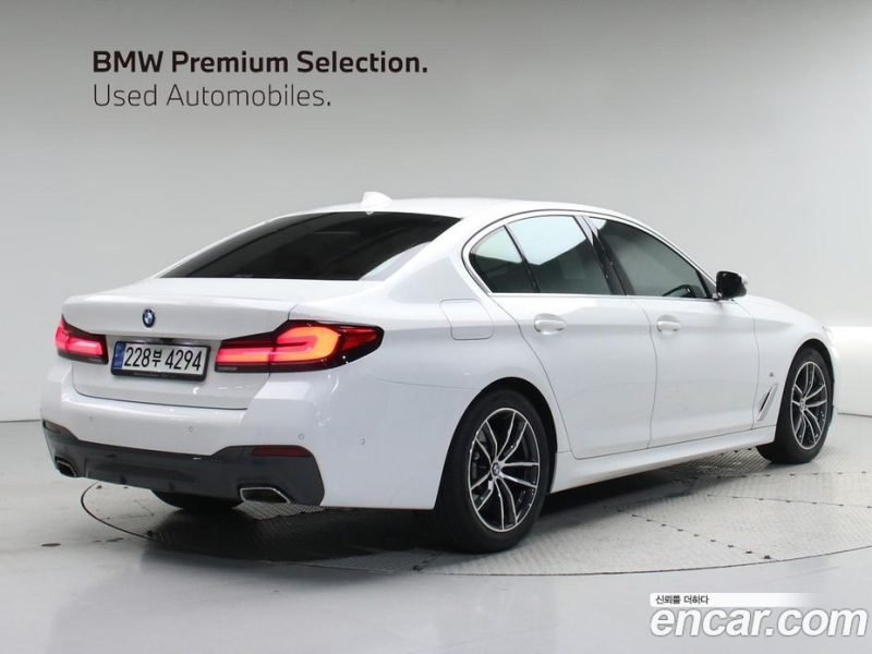 BMW 5-Series i520 M Sport
