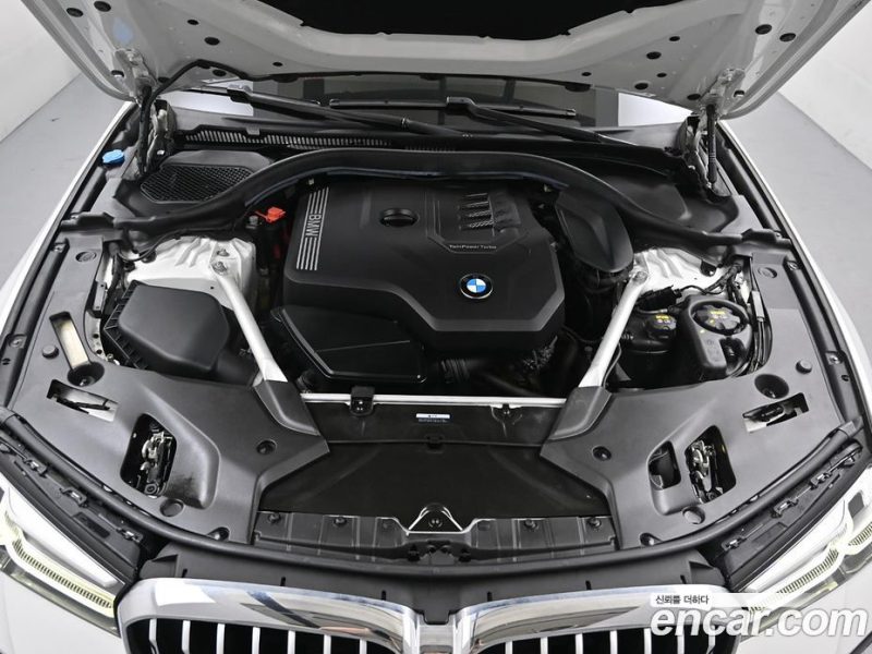 BMW 5-Series i520 M Sport