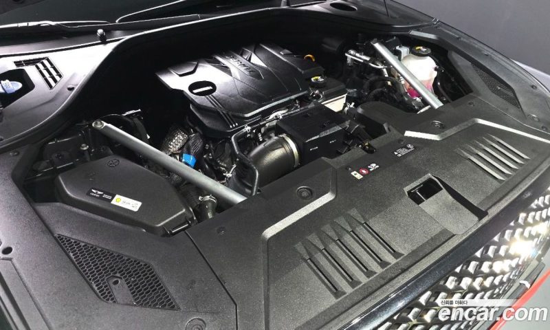 Genesis GV70 2.5T Gasoline 2WD