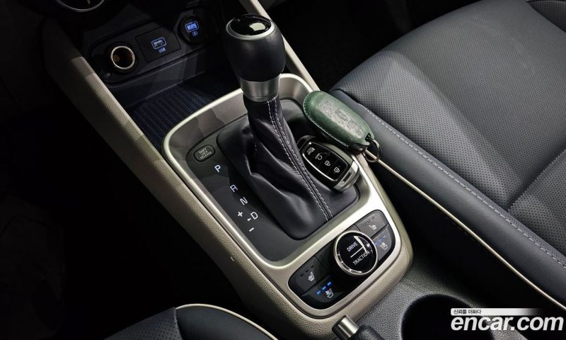 Hyundai Venue 1.6 Flux