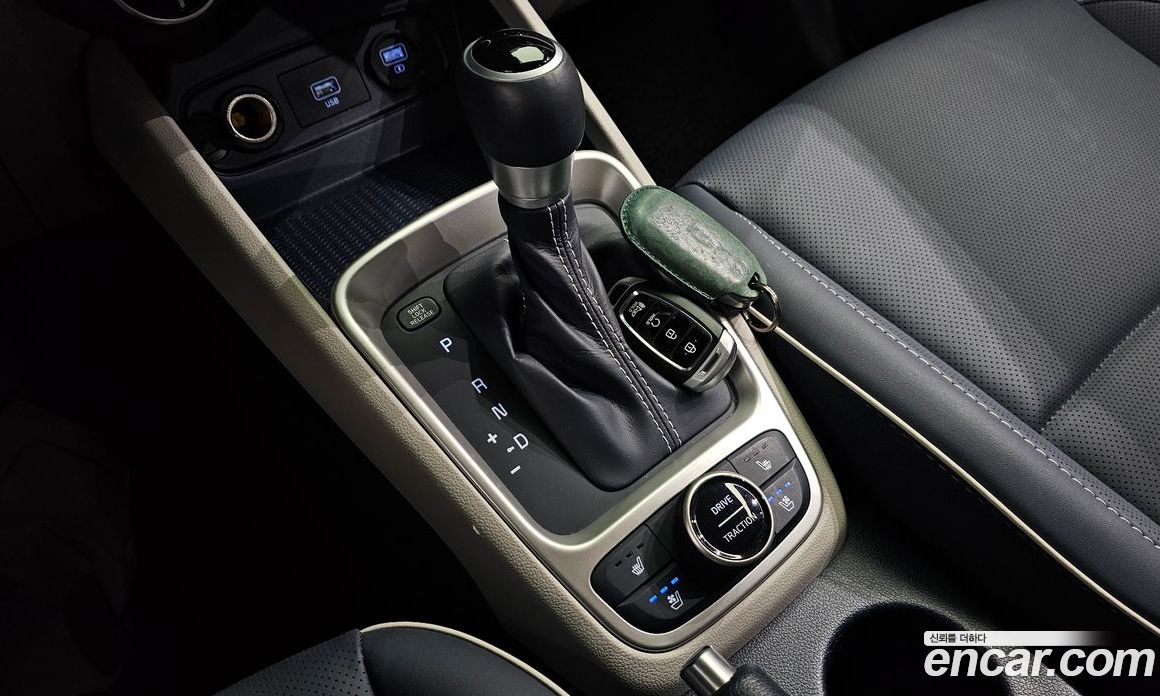 Hyundai Venue 1.6 Flux