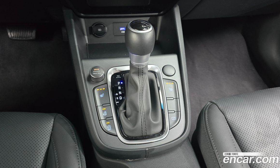 Hyundai Kona Gasoline 1.6 Turbo 2WD