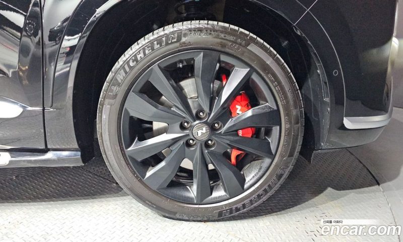 Hyundai Santa Fe Gasoline 2.5T 2WD