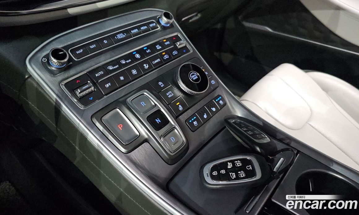 Hyundai Santa Fe Gasoline 2.5T 2WD