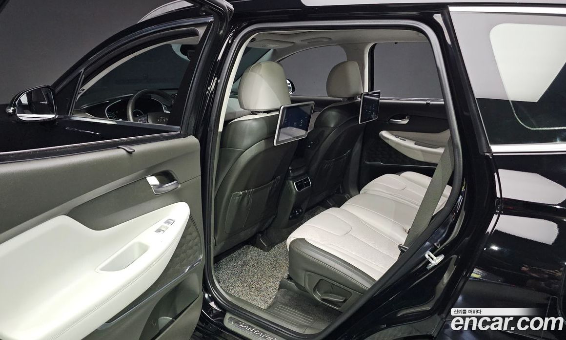 Hyundai Santa Fe Gasoline 2.5T 2WD