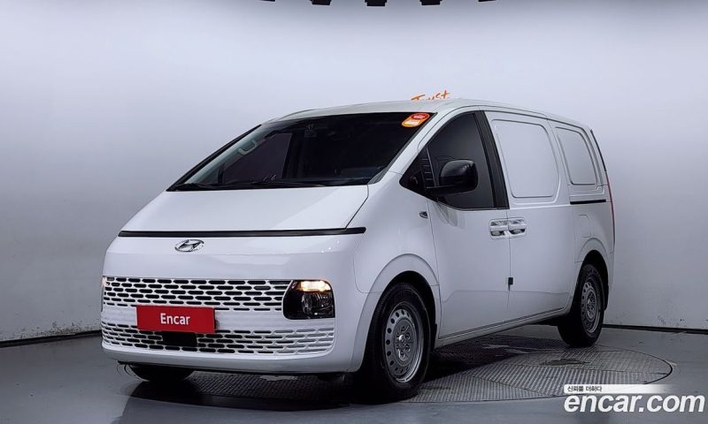 Hyundai Staria Cargo 3-Seater