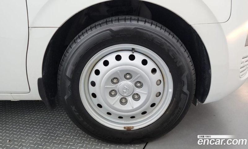 Hyundai Staria Cargo 3-Seater