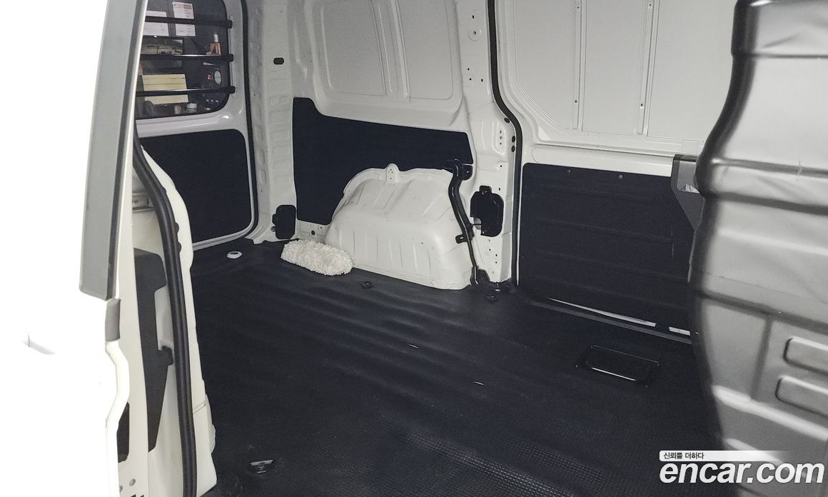 Hyundai Staria Cargo 3-Seater