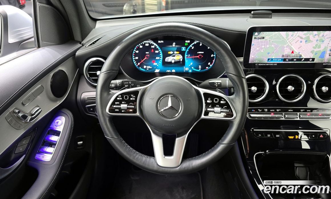 Mercedes Benz GLC-Class GLC220 D 4MATIC