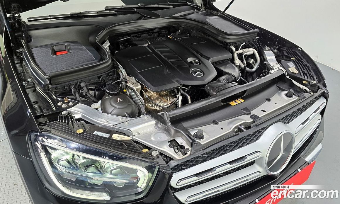 Mercedes Benz GLC-Class GLC220 D 4MATIC