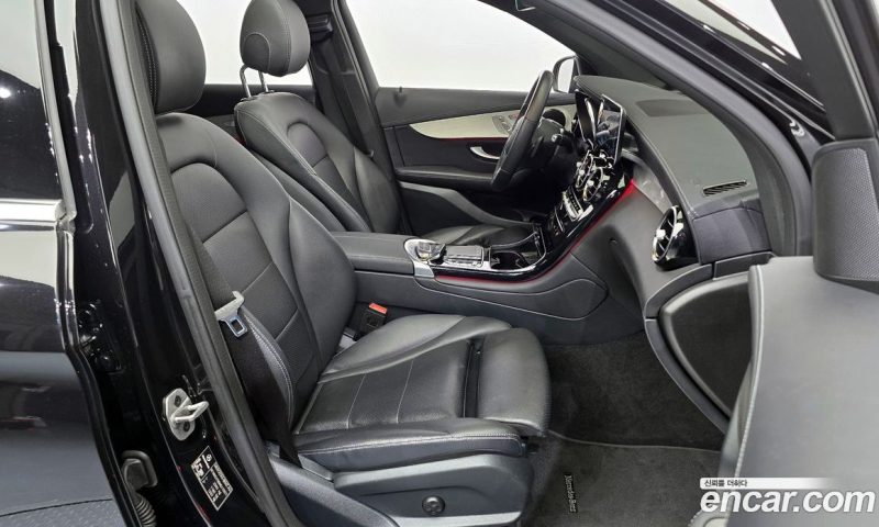 Mercedes Benz GLC-Class GLC220 D 4MATIC