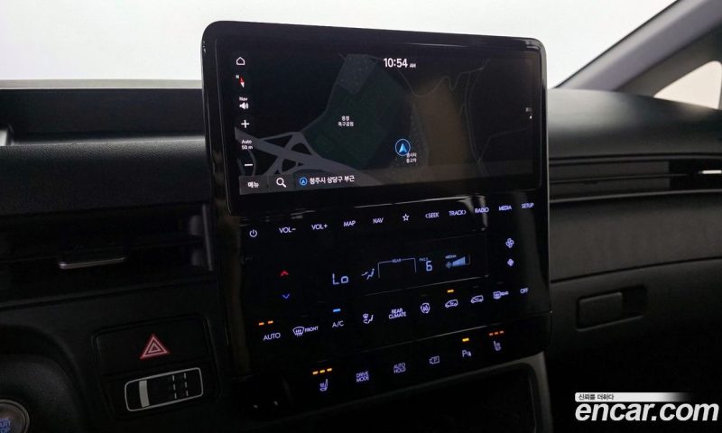 Hyundai Staria 4WD Tourer 9-Seater