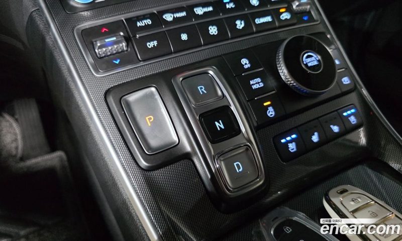 Hyundai Santa Fe Gasoline 2.5T 2WD