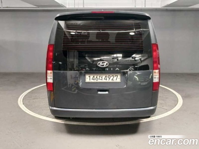 Hyundai Staria Tourer 9-Seater