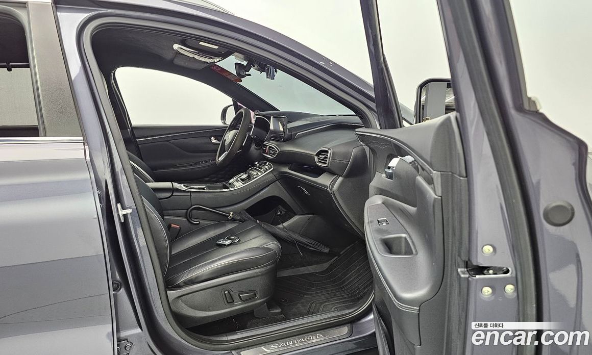 Hyundai Santa Fe Gasoline 2.5T 2WD