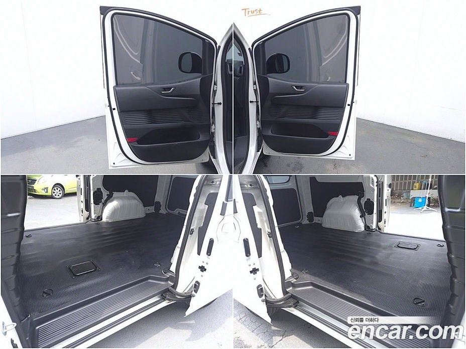 Hyundai Staria Cargo 3-Seater