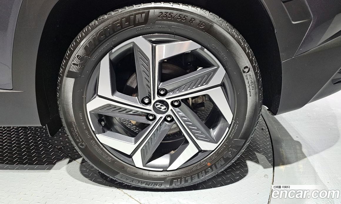 Hyundai Tucson Gasoline 1.6 Turbo 2WD