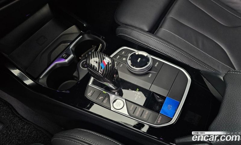 BMW 1-Series M135i xDrive Prism