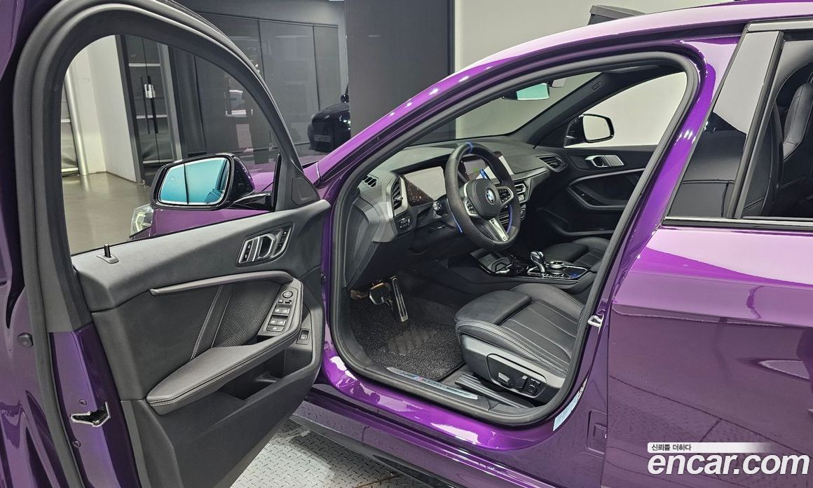 BMW 1-Series M135i xDrive Prism