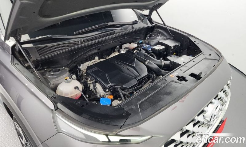 Hyundai Santa Fe Gasoline 2.5T 2WD