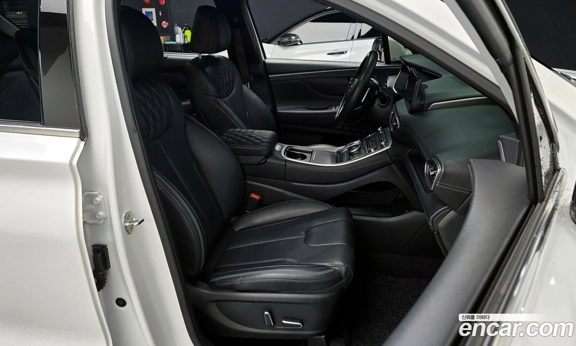 Hyundai Santa Fe Gasoline 2.5T 2WD