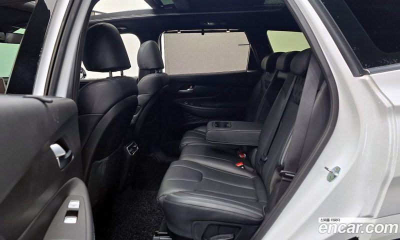 Hyundai Santa Fe Gasoline 2.5T 2WD